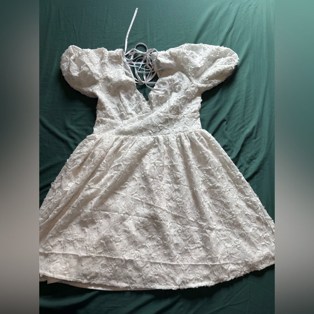 Lulu's White Lace Formal Graduation Dress